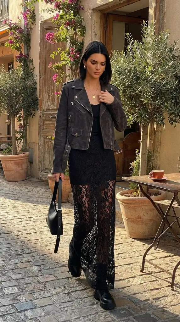 Lace Maxi Skirt | Fall Street Style Outfit Ideas