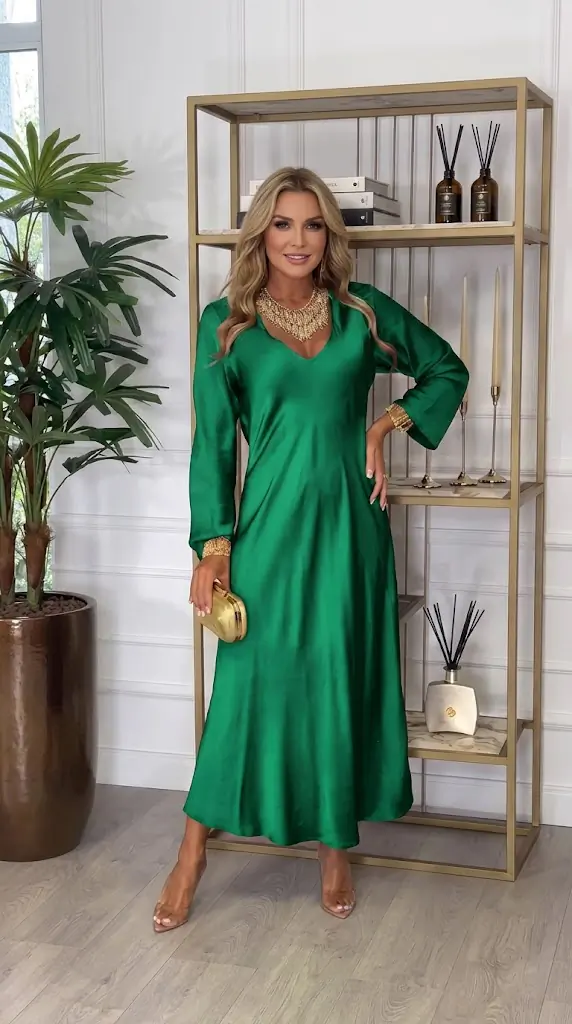 Full Size V-Neck Long Sleeve Midi Dress Plus Size Look